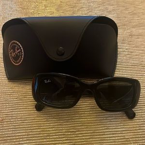 NWOT Ray-Ban sunglasses